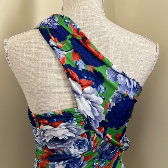 🆕 Zara One Sleeve Floral
Asymmetric Bodysuit - Picture 15 of 15